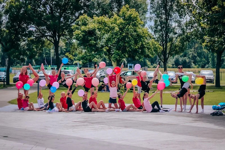 Športne aktivnosti na dogodku Piknik v parku 1